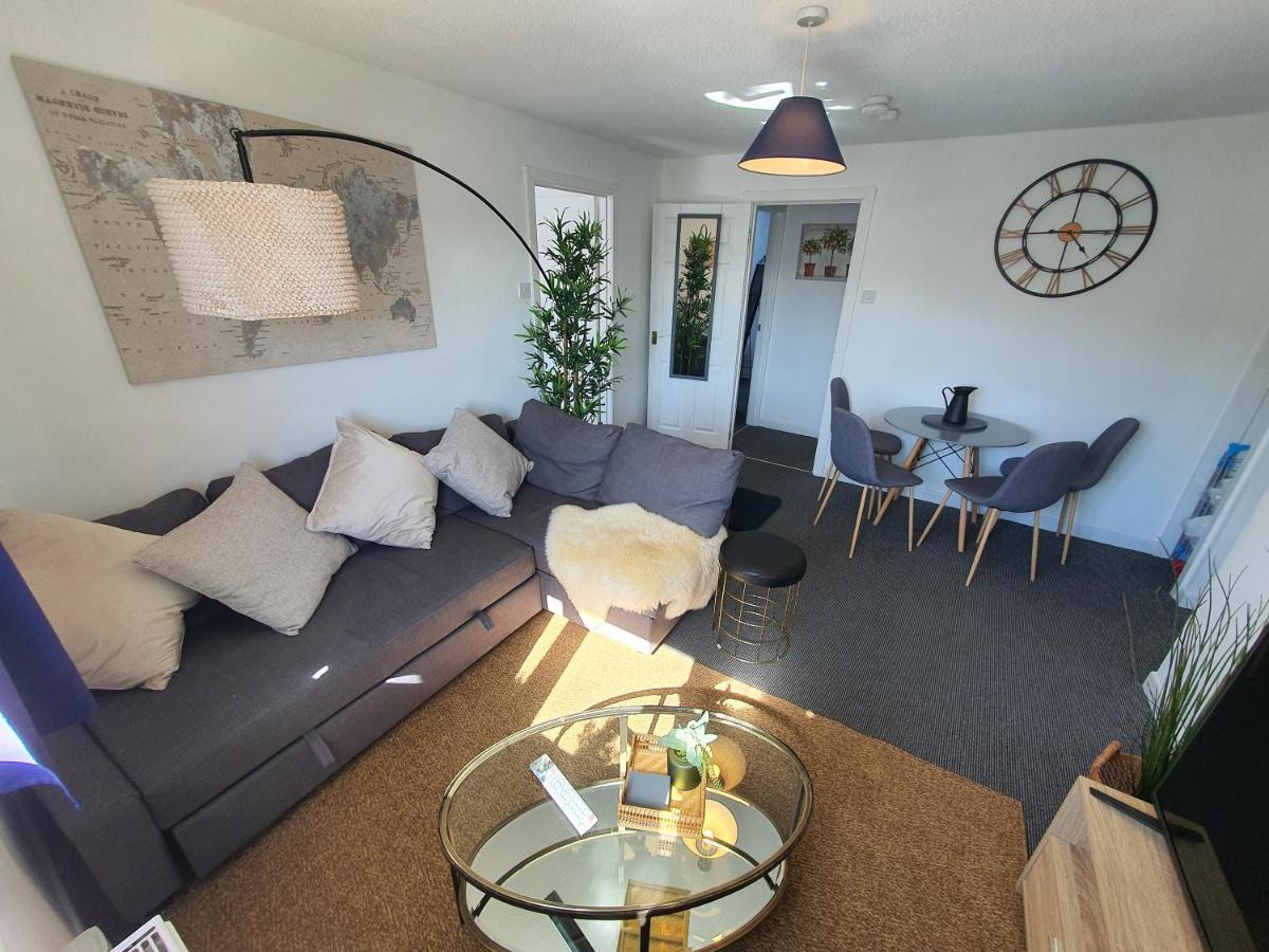קארדיף Thesiger Court Apartments - Free Private Parking - By Property Promise מראה חיצוני תמונה