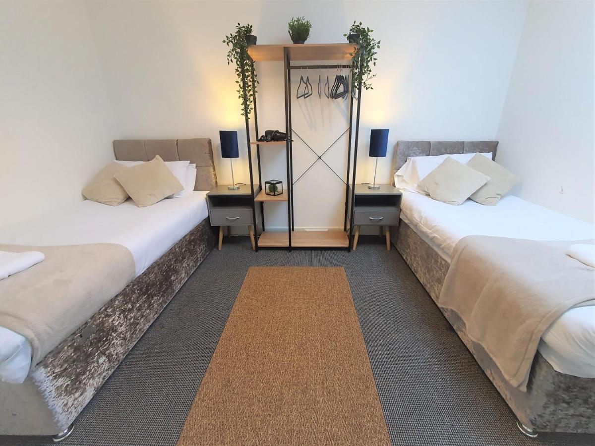 קארדיף Thesiger Court Apartments - Free Private Parking - By Property Promise מראה חיצוני תמונה